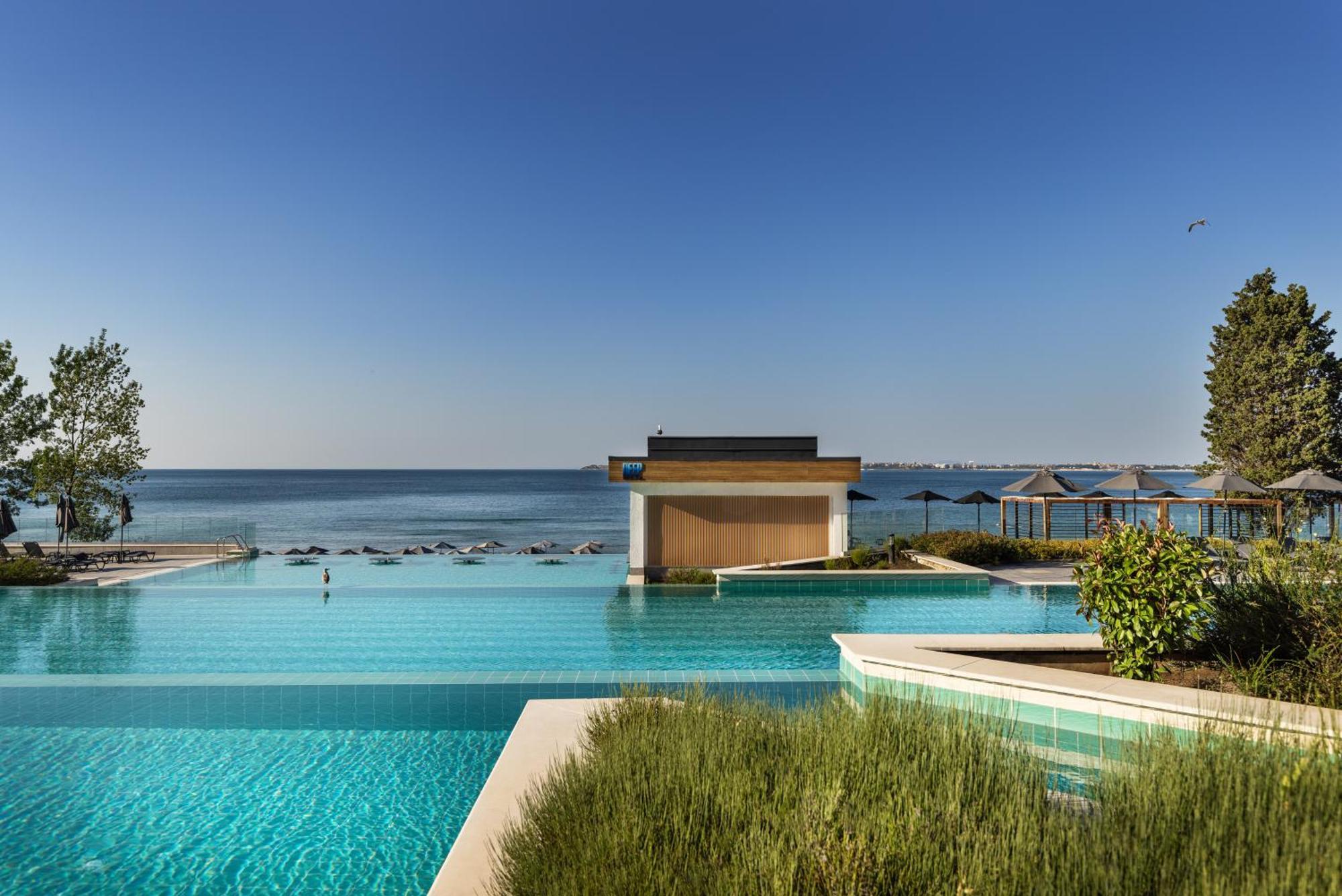 Secrets Sunny Beach Resort & Spa (Adults Only) Bagian luar foto The Westin Resort Marina El Alamein